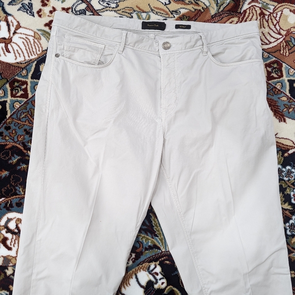 Massimo Dutti Cotton-blend Trousers (Purchased in the Netherlands 🇳🇱) - Picture 4 of 7